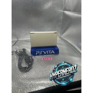 White nintendo ds lite w/new battery & usb charger